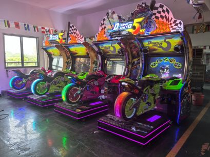2 Spieler Motorrad Simulator Bild